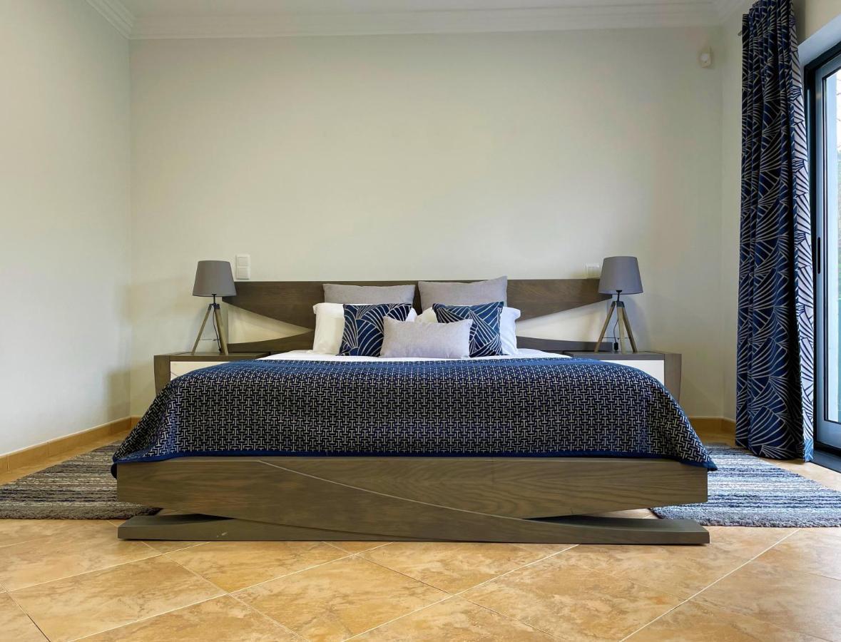 Chale D'Angra Guest House อังกรา ดู เอโรอิสโม ภายนอก รูปภาพ