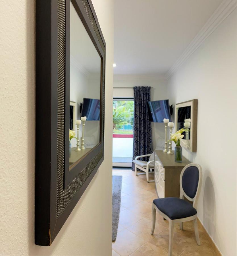 Chale D'Angra Guest House อังกรา ดู เอโรอิสโม ภายนอก รูปภาพ