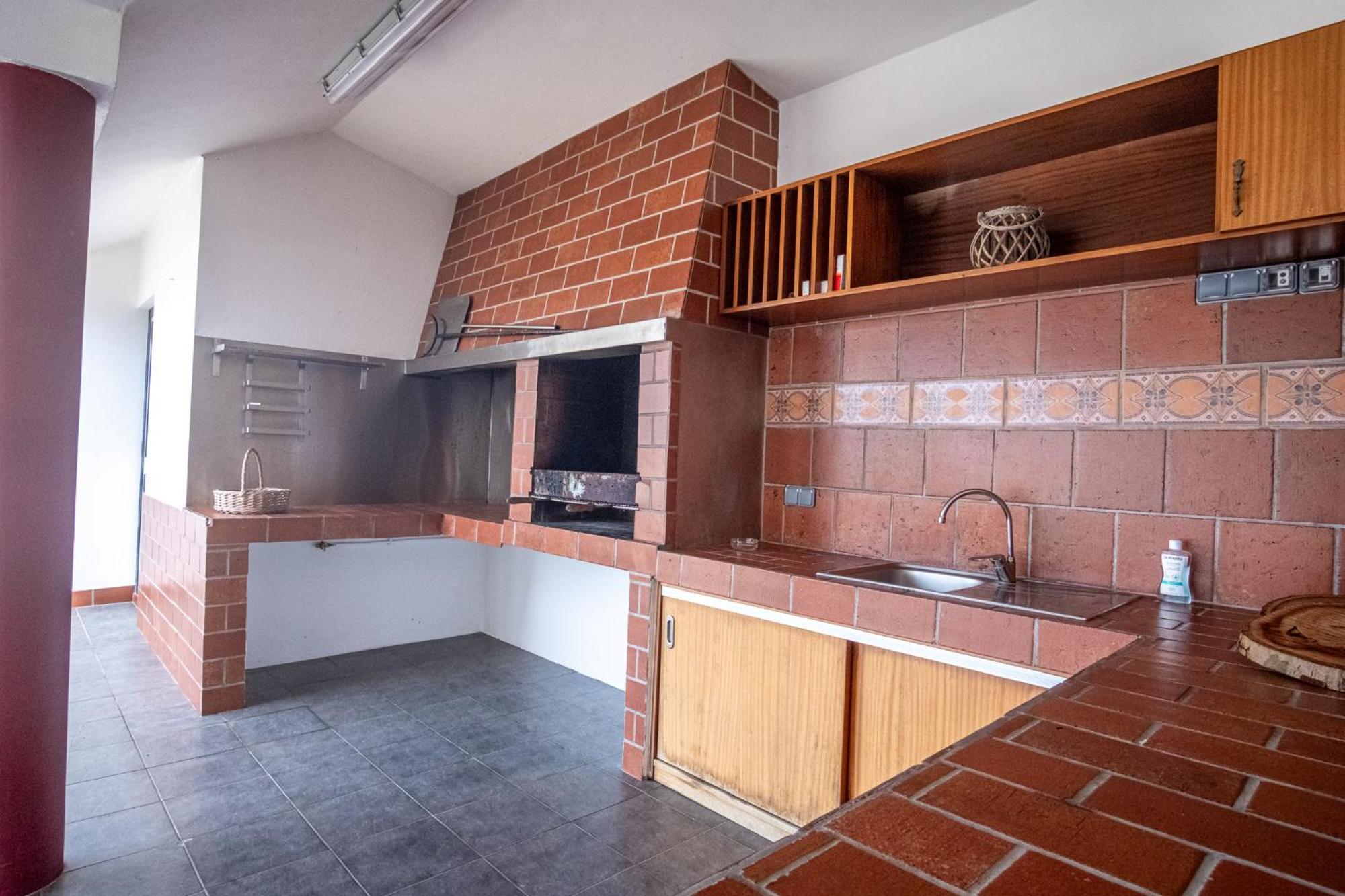 Chale D'Angra Guest House อังกรา ดู เอโรอิสโม ภายนอก รูปภาพ